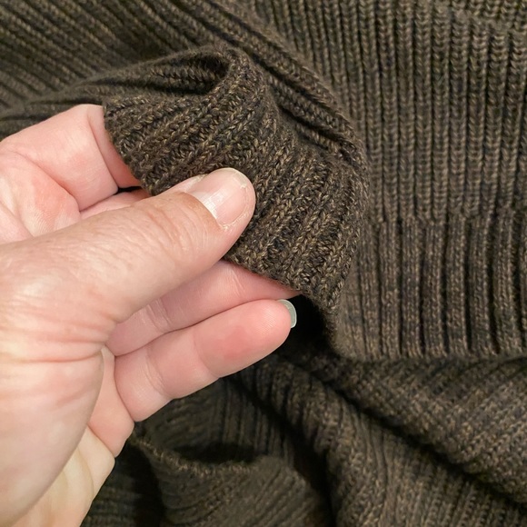 Eddie Bauer Pull-Over (100% Cotton) - Picture 7 of 12